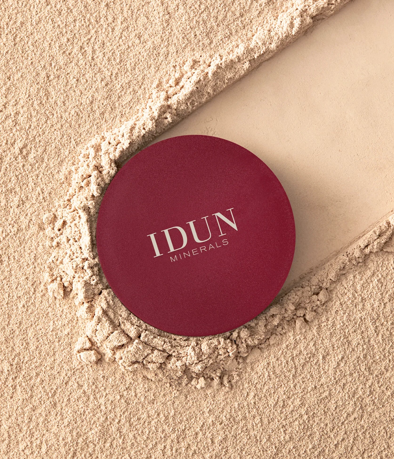 MINERAL POWDER FOUNDATION